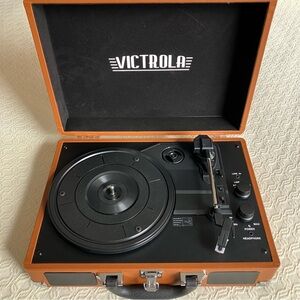 Victrola Journey Bluetooth Portable Suitcase Record Player